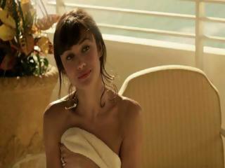 Olga kurylenko   magic city...