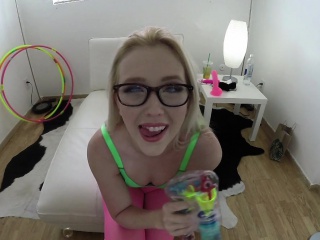 Samanta Fucks A Toy...