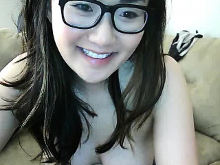 Nerdy Asian Webcam Girl Fingers Pussy...