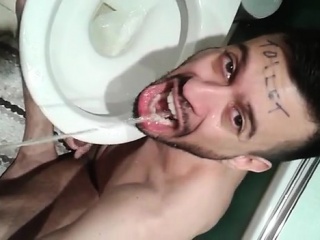 Piss in my own mouth! im a bathroom that is human!