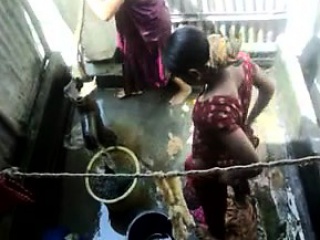 Bangla Desi Town Women Washing In Dhaka Town 5...