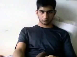 Super cute indian guy jerks off on cam - part 1