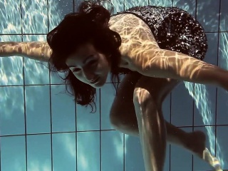 Lastova Being Flashy Underwater...