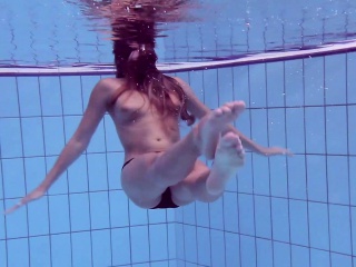 Bushy & Surprised Underwater Teen Gurchenko...