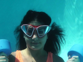 Underwatershow Presents Micha The Underwater Gymnast...