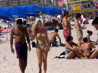 Enjoys Exhibitionist Public Beach Sex...