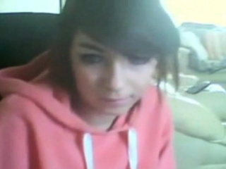 Looks just like my exs younger ...