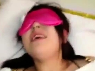 Japanese women have a blindfold