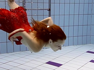  Underwater Slut Swims Naked...