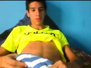 Latino Twink Shows Off When Jerking...