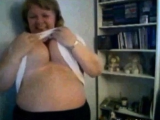 Mature Nancy Playing With Her Webcam...
