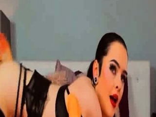 Horny amateur babe in black lingerie pussy play