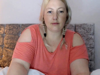 Blonde russian bbw amateur webcam fucking
