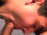 Sportive Latino twinks fuck in 3some
