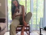 Goddess Ellen – Foul smelly feet after shopping