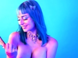 Babe With Big Boobs Masturbates