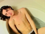 BoysSmoking Smooth Ayden James Gets Hot And Smoky In The Tub